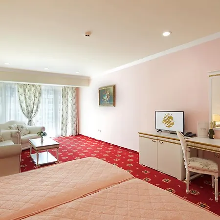 Planeta & Aquapark Free Access