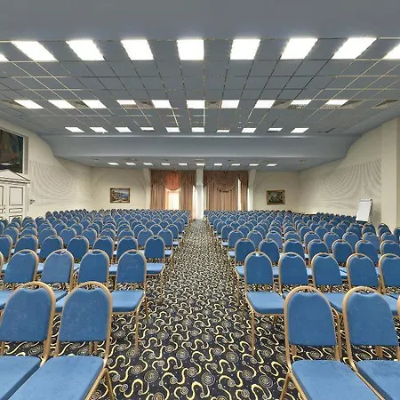 Planeta & Aquapark Free Access Hotel 5*