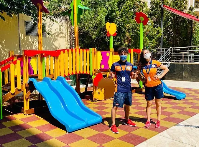 ホテル Planeta & Aquapark Free Access