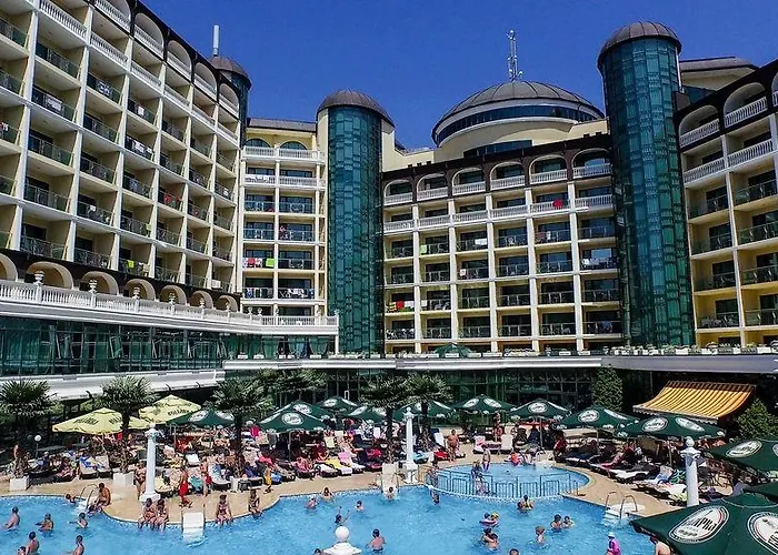 Planeta & Aquapark Free Access Hotell