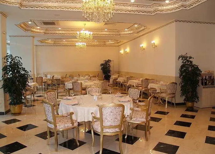 Planeta & Aquapark Free Access 5* Slăntjev Brjag