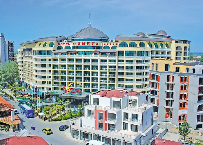 Planeta & Aquapark Free Access 5*
